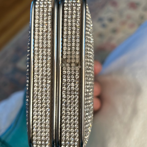 Retired Piece- Michael Kors clutch - Picture 5 of 10
